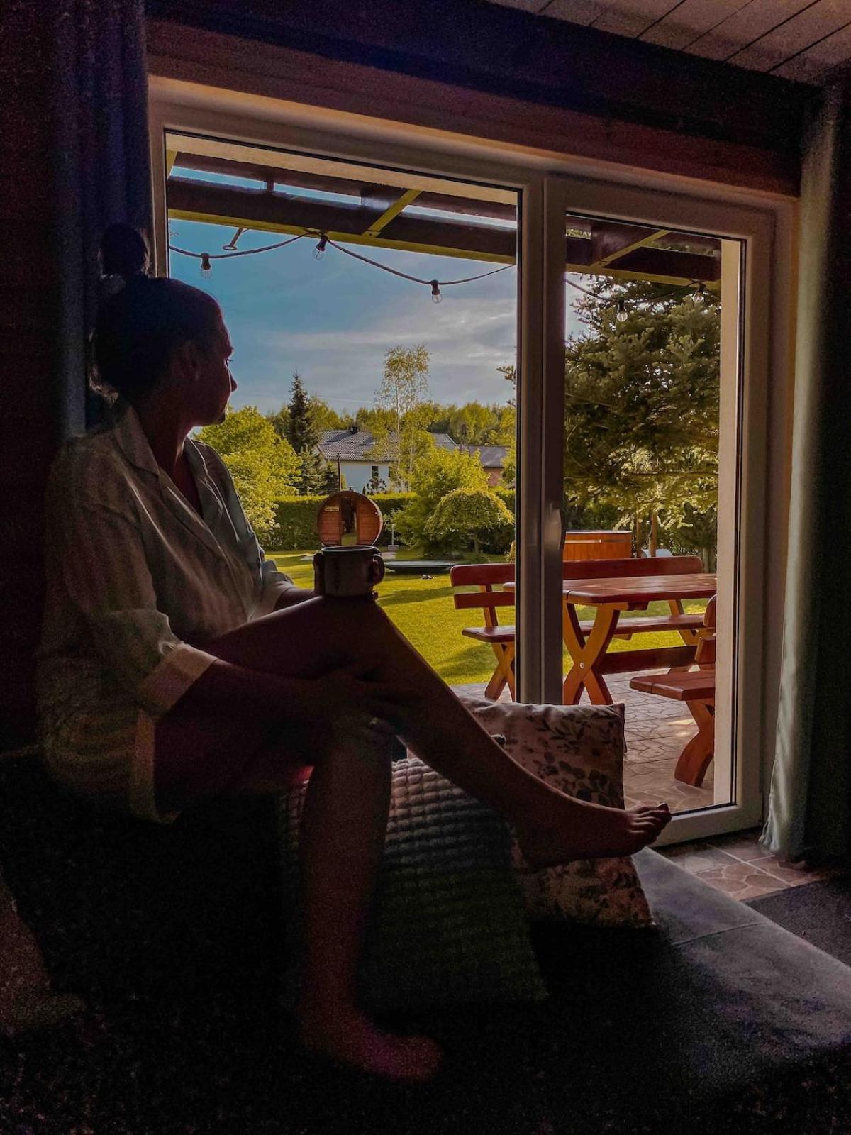Rajska Cisza - Caloroczny Prywatny Domek W Lesie Nad Jeziorem - Sauna I Balia كرونغ المظهر الخارجي الصورة